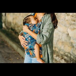 BOBA X baby carrier - Mademoiselle print